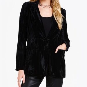 Dear John Black Velvet Wylie Women's Blazer jacket size small EUC